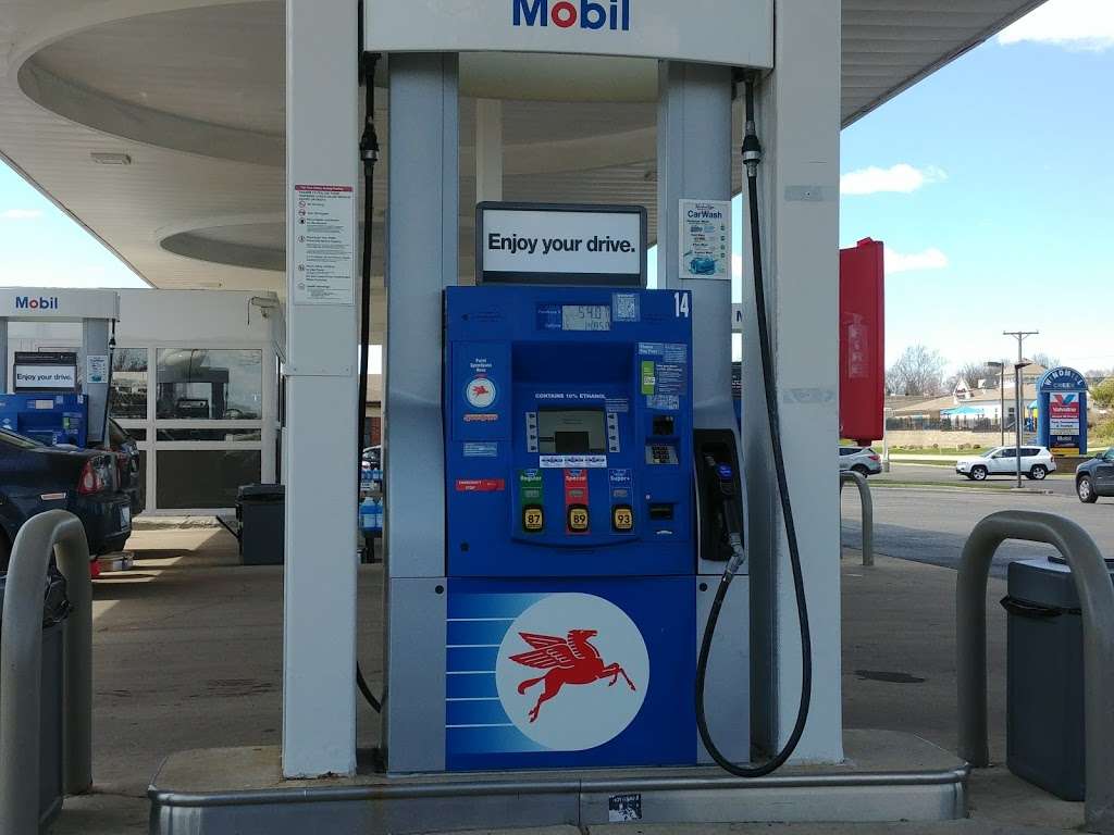 Mobil | 2074 Main St, Batavia, IL 60510, USA | Phone: (630) 879-8353