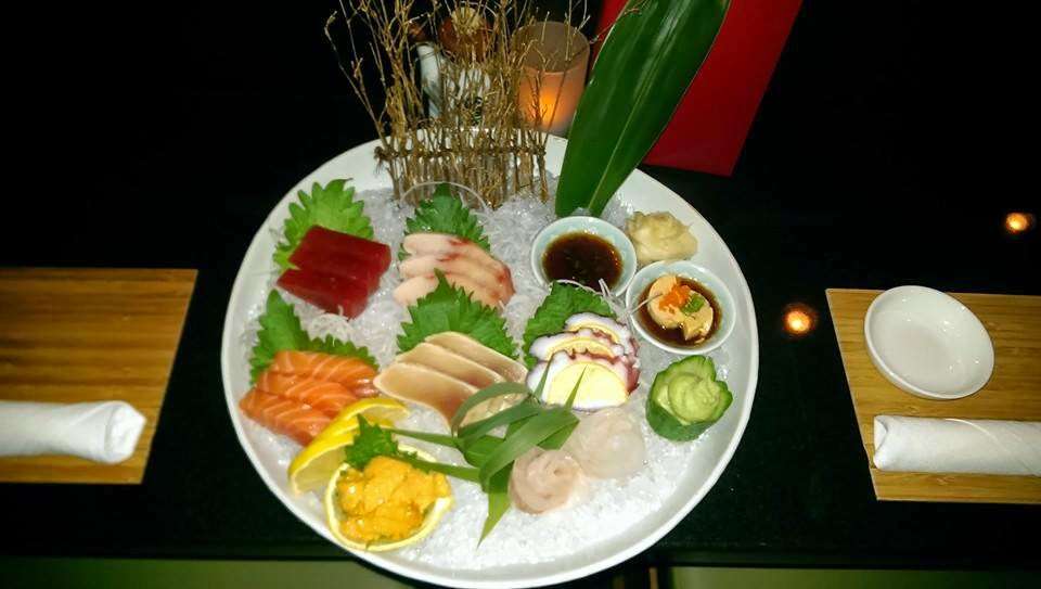 Nori Sushi & Asian Dining | 10115 E Bell Rd #109, Scottsdale, AZ 85260, USA | Phone: (480) 513-6488