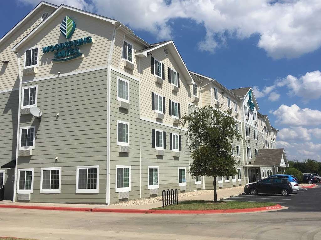 WoodSpring Suites Houston Baytown | 4624 East Fwy, Baytown, TX 77520 | Phone: (281) 421-4544