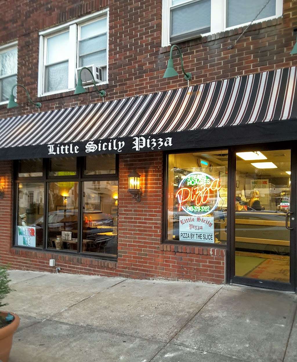 Little Sicily Pizza | 26 Crooked Ln, King of Prussia, PA 19406, USA | Phone: (610) 279-3702