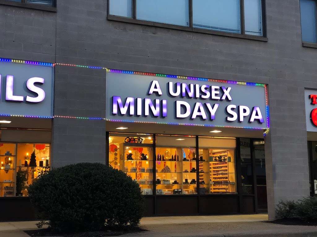 Glam A Unisex Mini Day Spa | 6929 Telegraph Rd, Alexandria, VA 22310, USA | Phone: (571) 481-4803