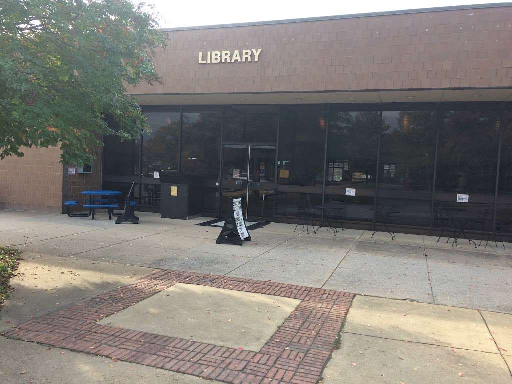 JBAB Library | 410 Tinker St SW, Washington, DC 20032, USA | Phone: (202) 767-5578