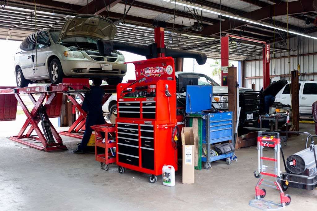 TJs Automotive Repair | 1339 TX-332, Clute, TX 77531, USA | Phone: (979) 297-6635