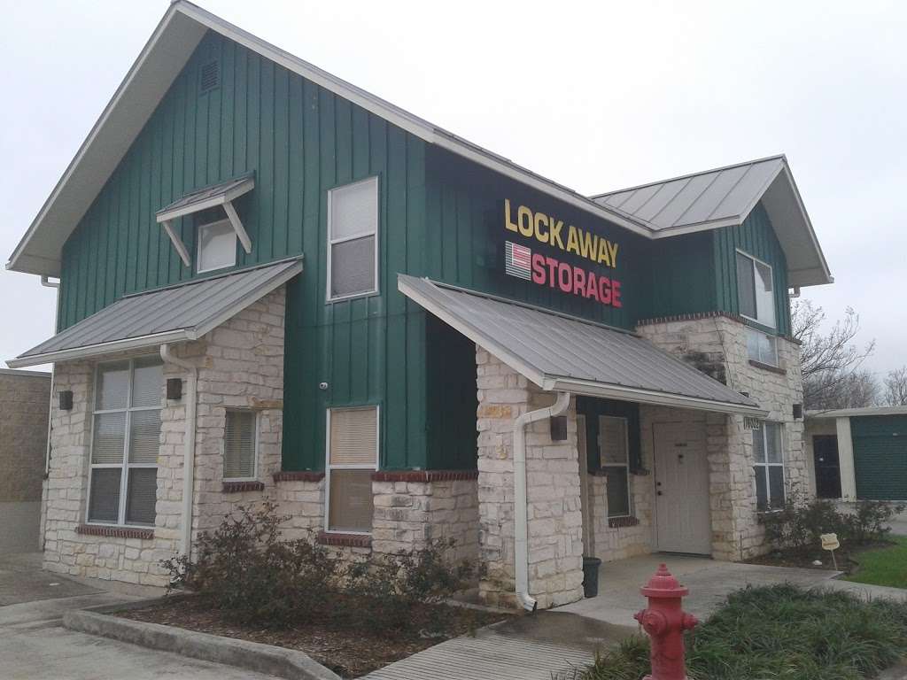 Lockaway Storage - Nacogdoches | 16002 Nacogdoches Rd, San Antonio, TX 78247, USA | Phone: (210) 625-4477
