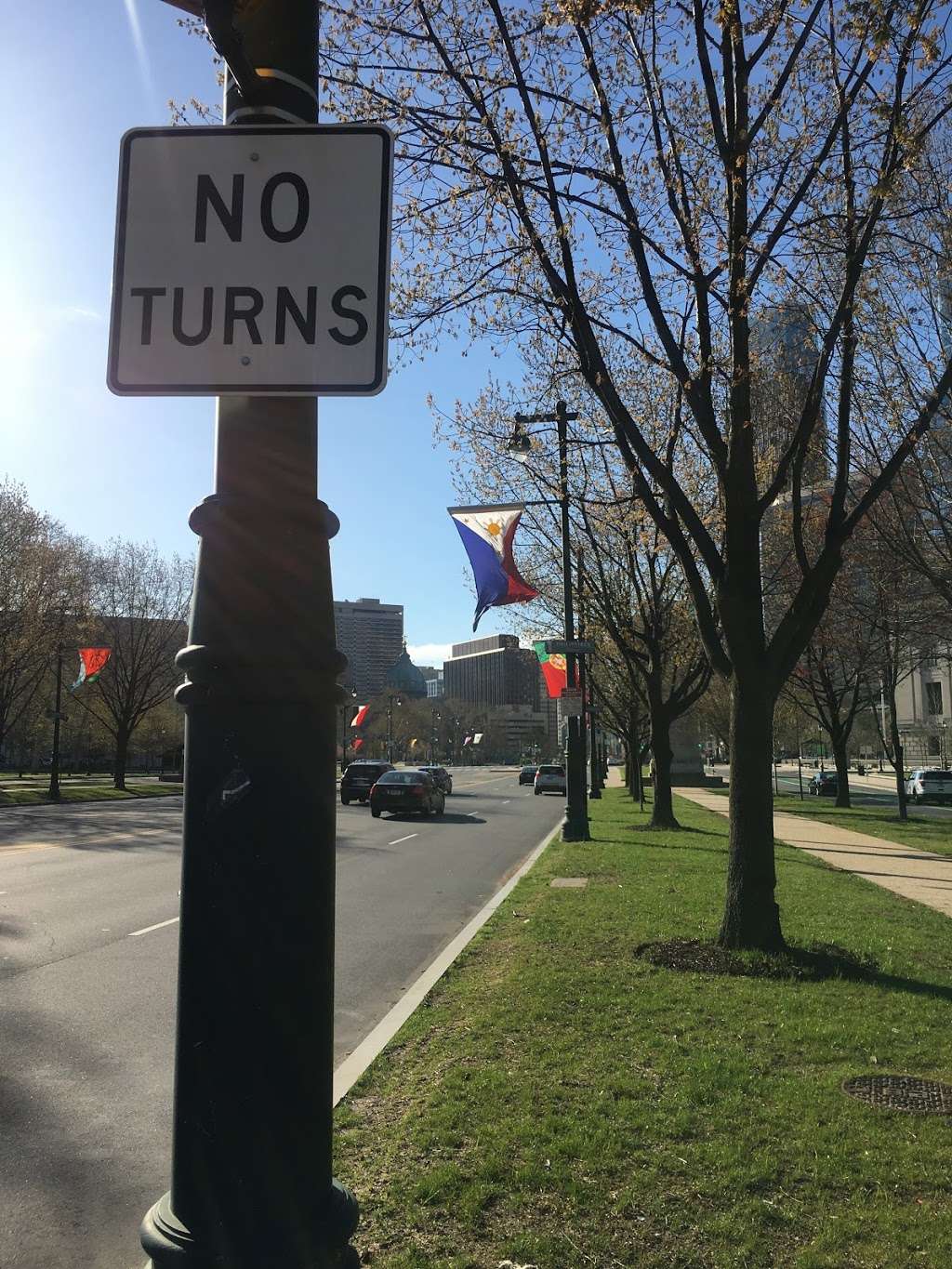 Ben Franklin Pkwy & 22nd St | Philadelphia, PA 19130