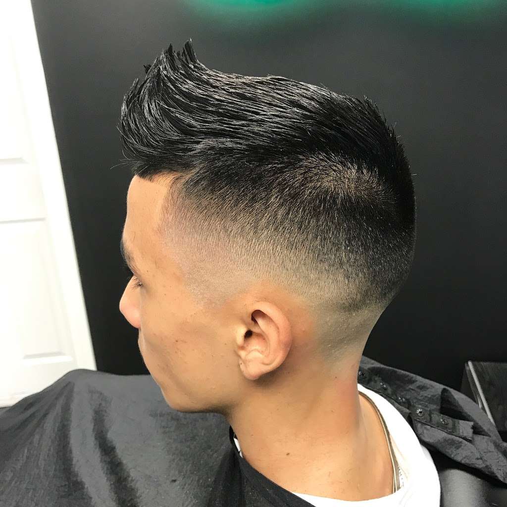 Marcianos Barbershop | 62 Hamilton St, Saugus, MA 01906, USA | Phone: (781) 558-5377