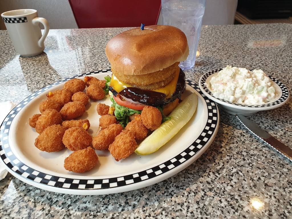 Guss Diner | 110 Keenan Ct, Verona, WI 53593 | Phone: (608) 497-0230