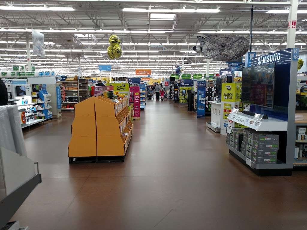 Walmart Supercenter | 201 Zelkova Ct NW, Conover, NC 28613, USA | Phone: (828) 464-4441
