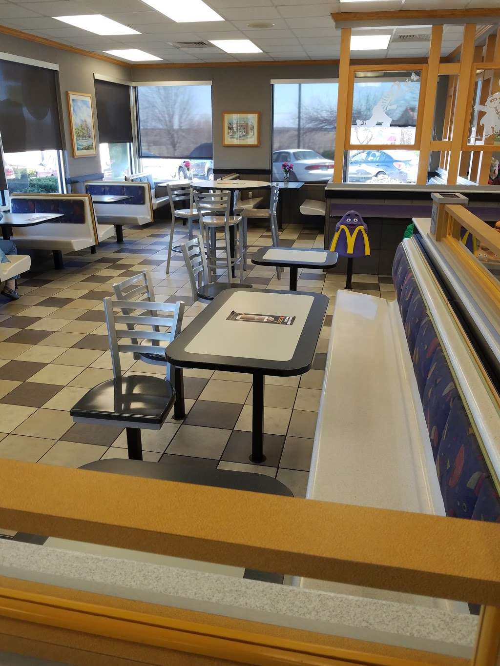 McDonalds | 1610 E Peoria St, Paola, KS 66071, USA | Phone: (913) 294-9395