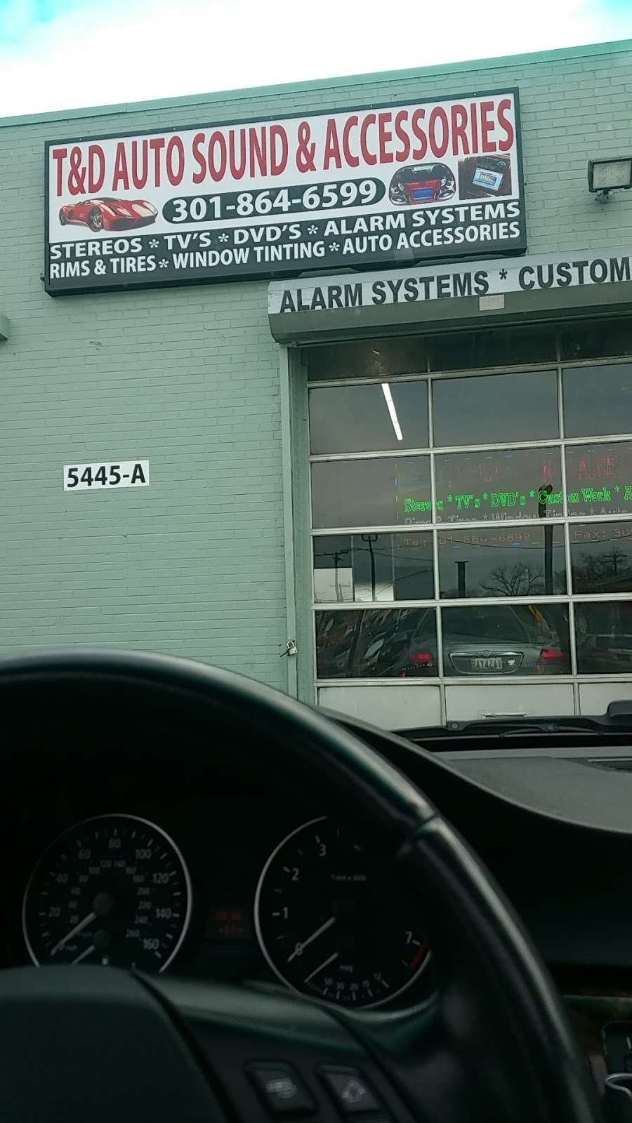 T & D Auto Sound & Accessories in 5445 Annapolis Rd 1, Bladensburg, MD