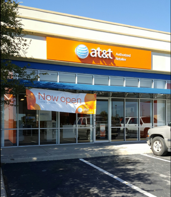 AT&T Store | 5313 Rigsby Ave Suite 101, San Antonio, TX 78222, USA | Phone: (210) 876-3470