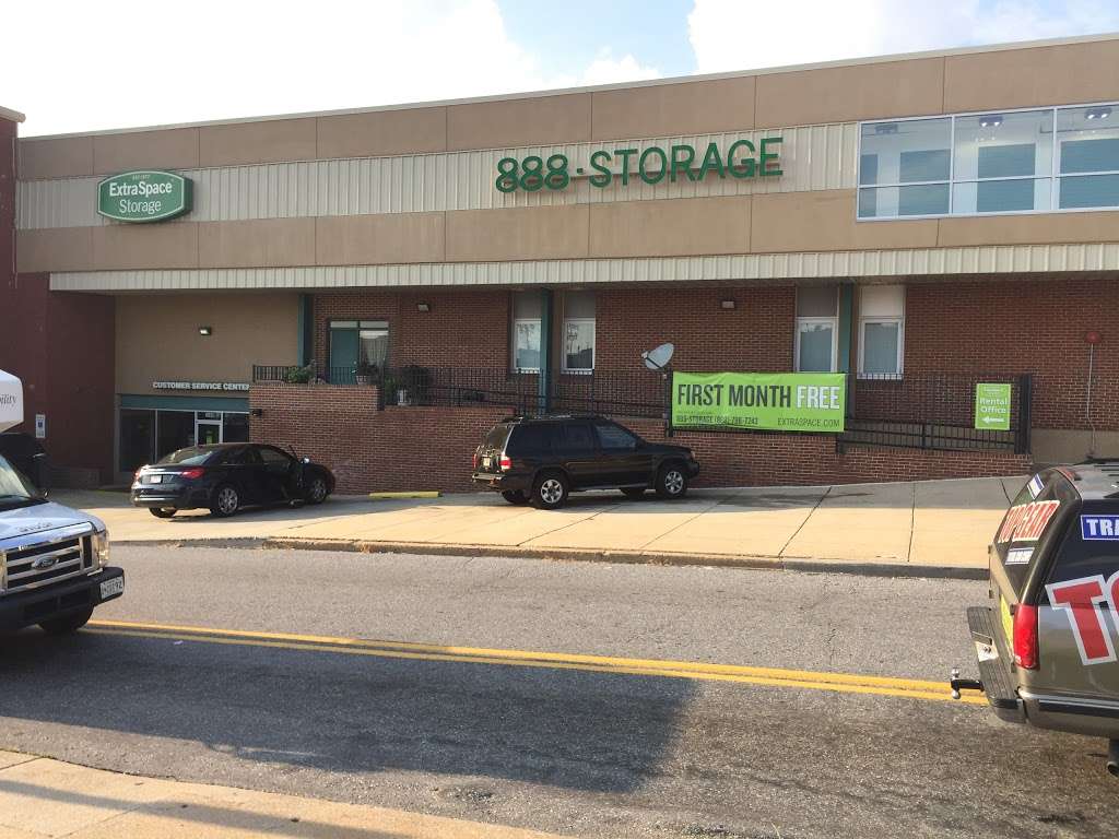 Extra Space Storage | 2400 N Howard St, Baltimore, MD 21218, USA | Phone: (410) 554-4823