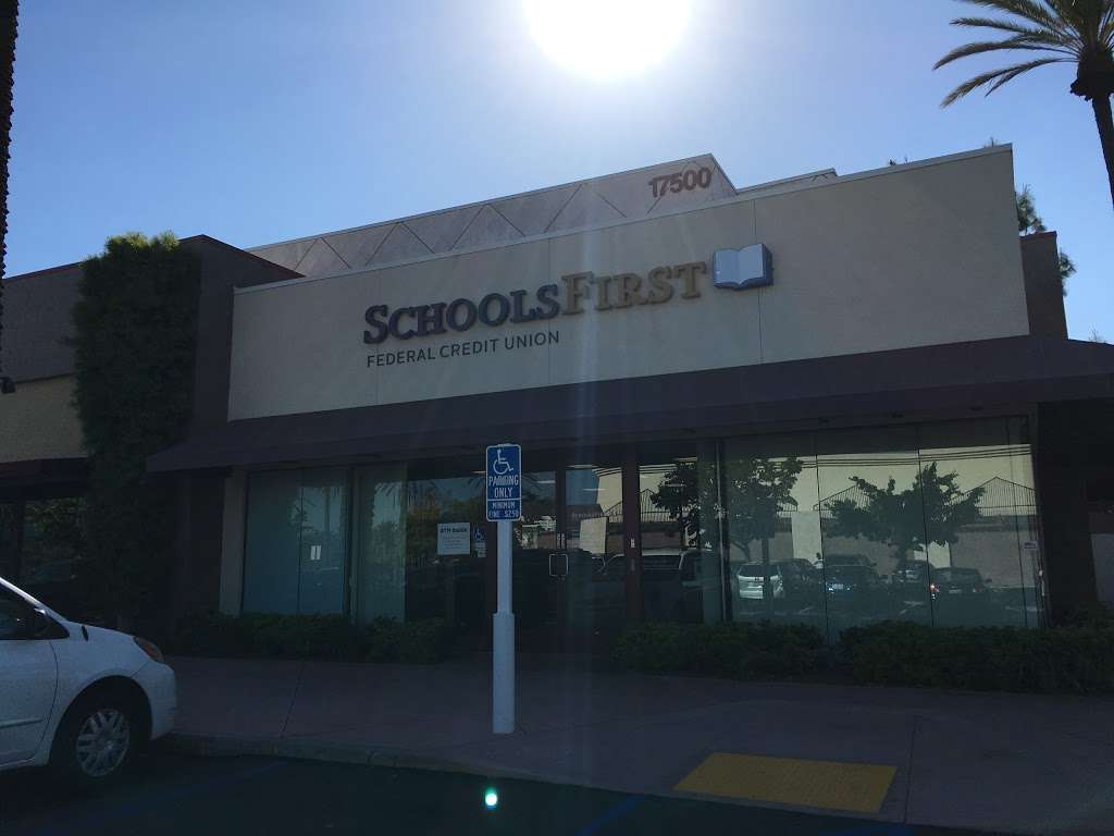 SchoolsFirst Federal Credit Union - Cerritos | 17500 Bloomfield Ave, Cerritos, CA 90703, USA | Phone: (800) 462-8328