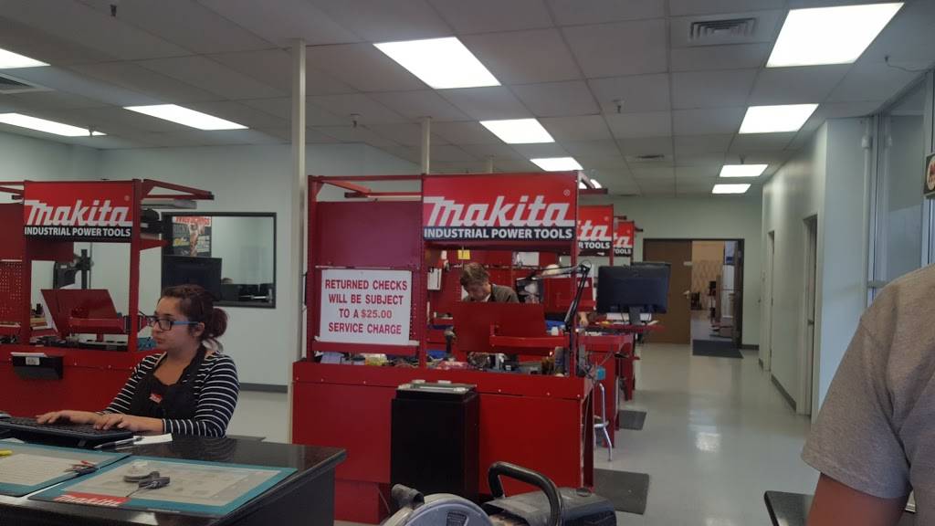 Makita Service Center | 5855 E Stapleton Dr N A 160, Denver, CO 80216, USA | Phone: (800) 462-5482