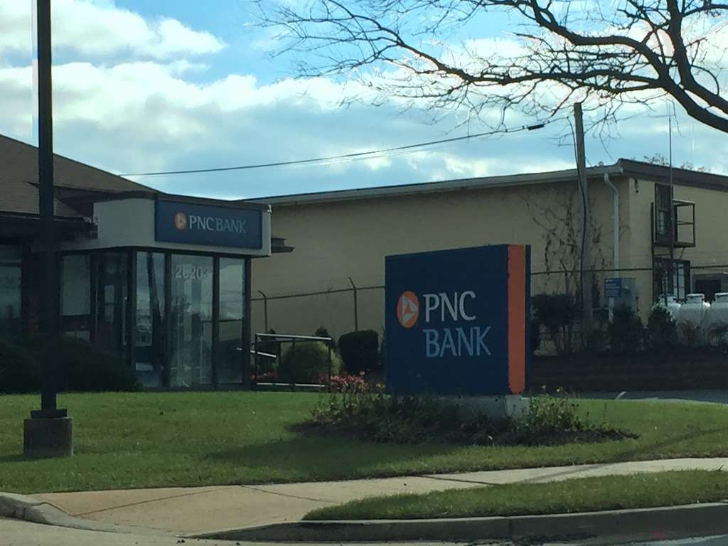 PNC Bank | 26203 Ridge Rd, Damascus, MD 20872 | Phone: (301) 253-4878