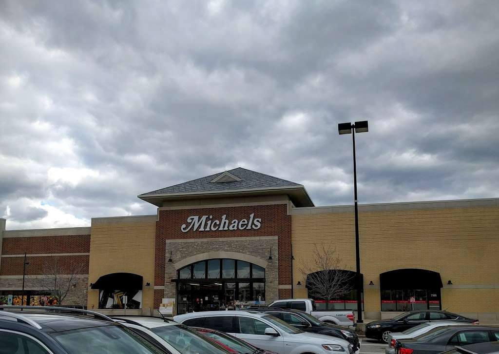 Michaels | 7155 S Kingery Hwy, Willowbrook, IL 60527, USA | Phone: (630) 325-2376