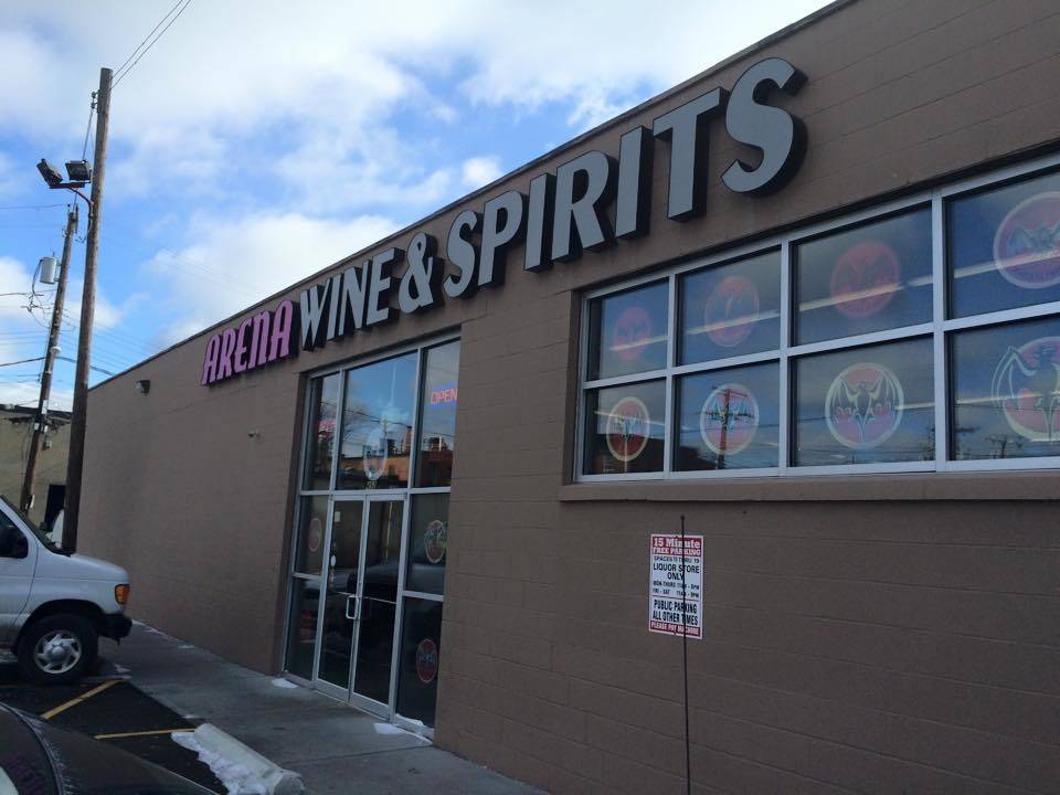 Arena Wine and Spirits | 492 Armstrong St, Columbus, OH 43215, USA | Phone: (614) 745-2382