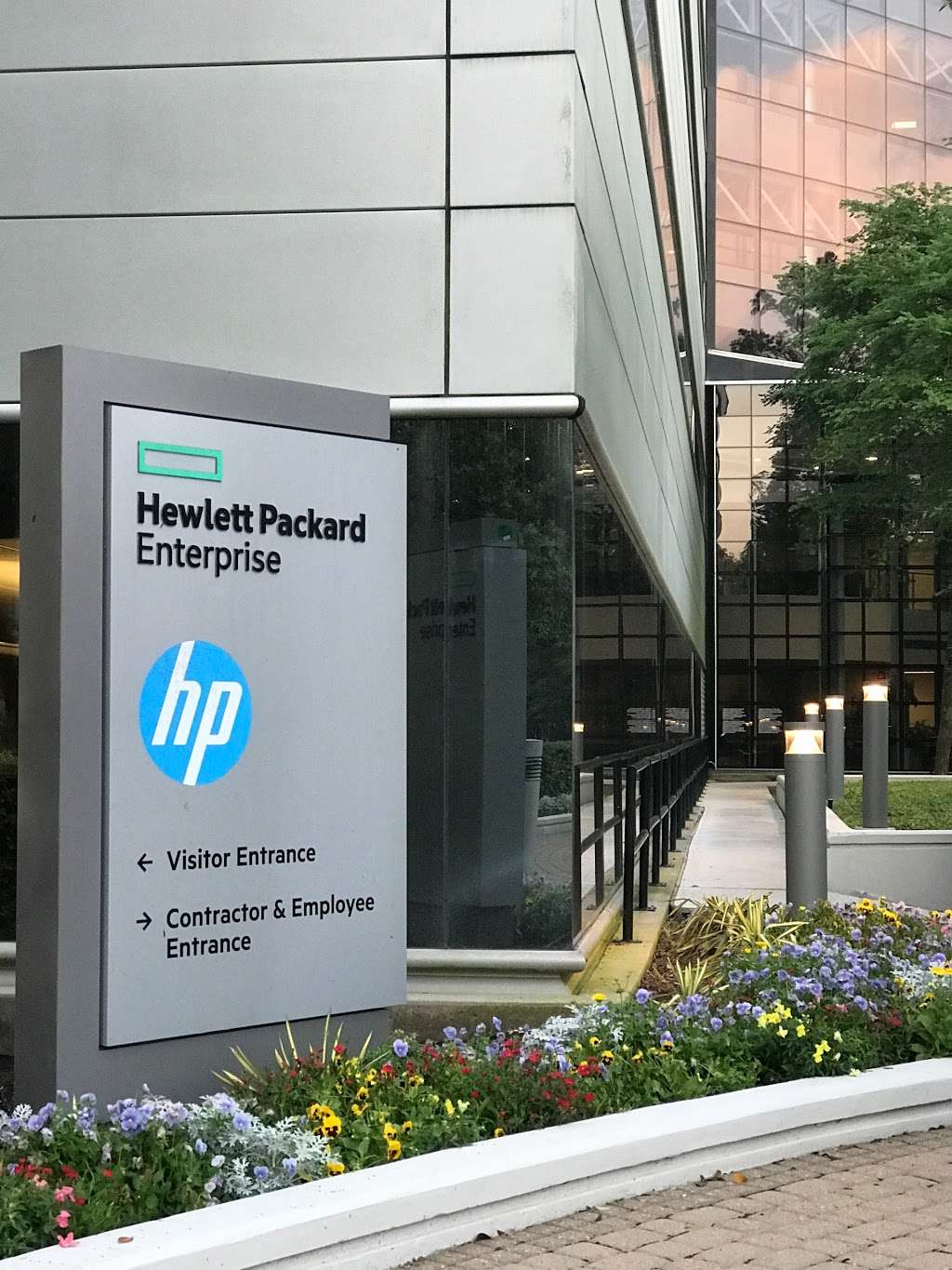 Hewlett Packard Enterprise | 1433, CCM7, Compaq Center W Dr, Houston, TX 77070, USA | Phone: (281) 514-7828