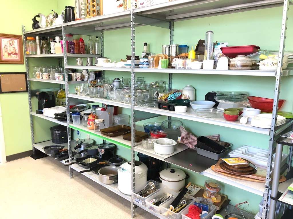 ROC Emporium Thrift Store | 3473, 546 S Cherry Rd, Rock Hill, SC 29732, USA | Phone: (803) 366-8928