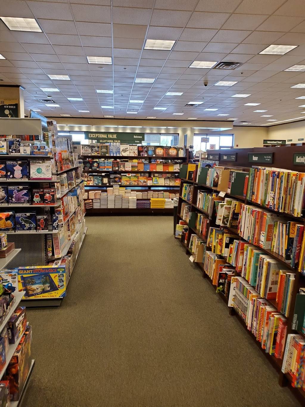 Barnes & Noble | Town Center, 26751 Aliso Creek Rd, Aliso Viejo, CA 92656, USA | Phone: (949) 362-8027