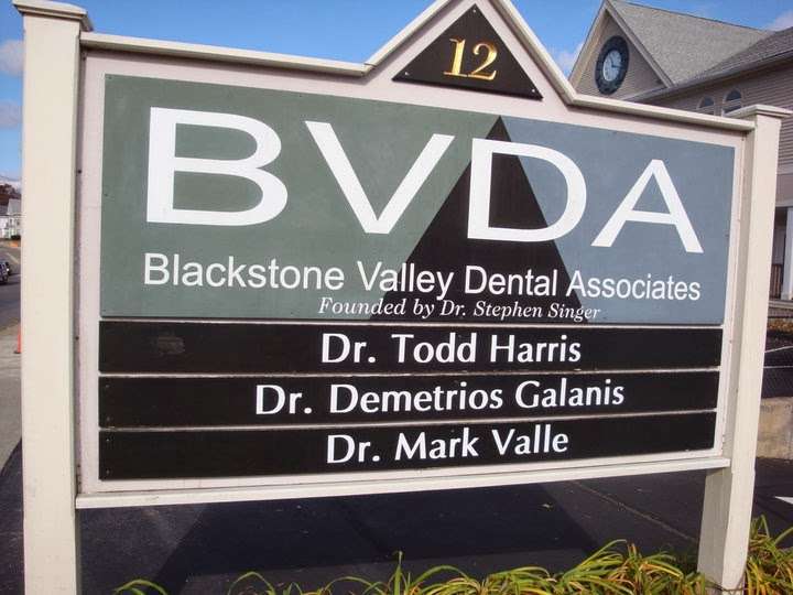 Blackstone Valley Dental Associates: Galanis Demetrios DMD | 12 Main St #1, Blackstone, MA 01504, USA | Phone: (508) 883-1050