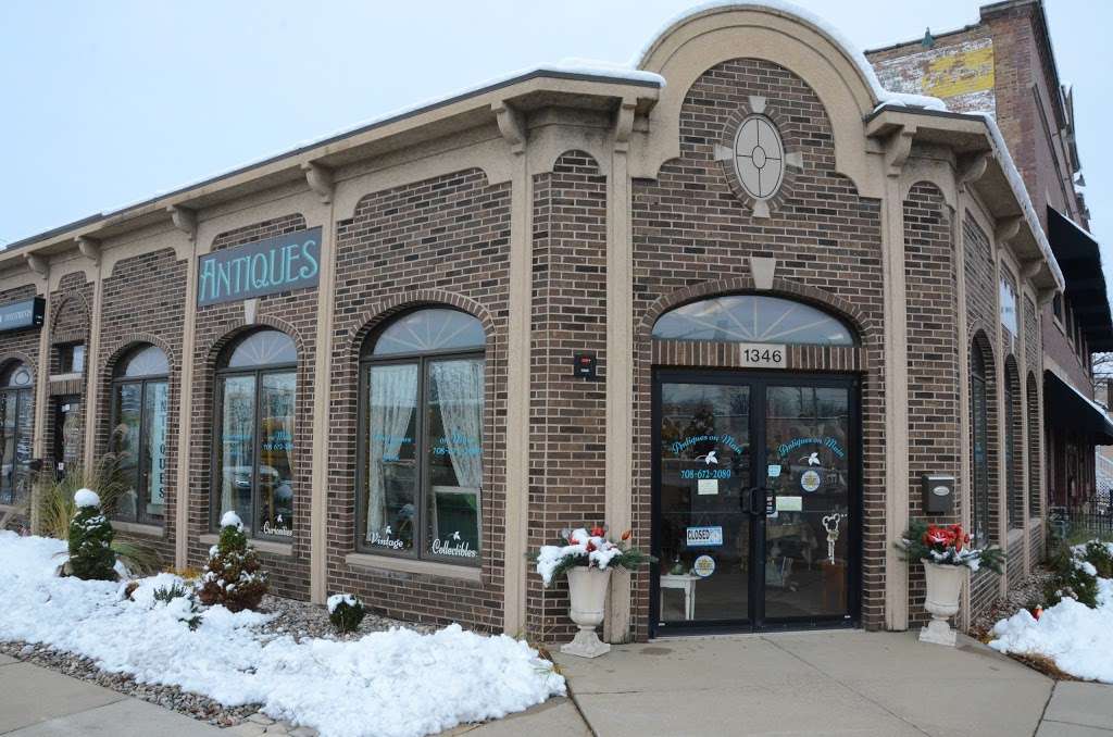 Antiques On Main | 1346 Main St, Crete, IL 60417, USA | Phone: (708) 672-2089