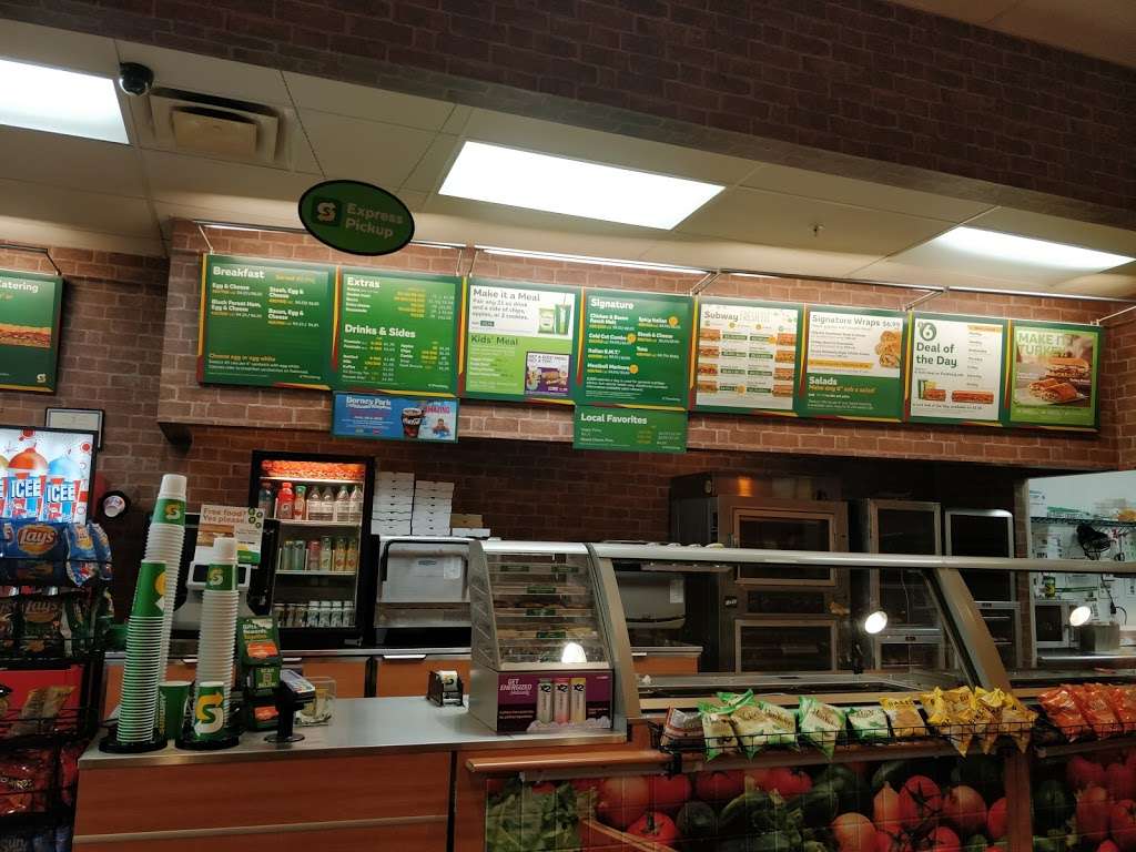 Subway Restaurants | 965 NY-110, Farmingdale, NY 11735, USA | Phone: (631) 777-1055