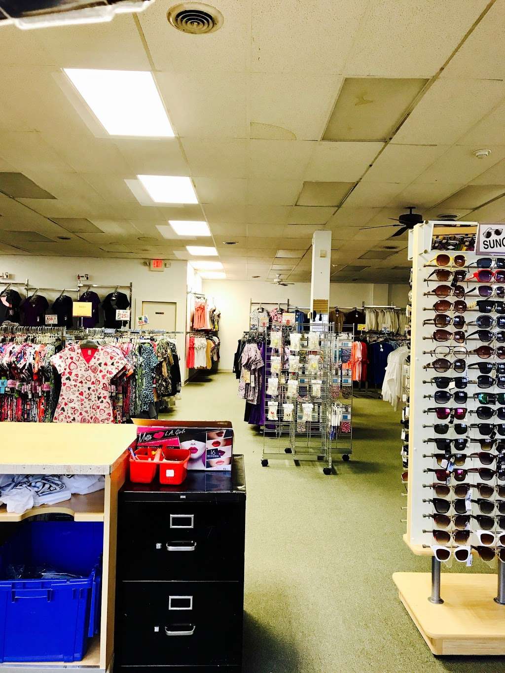 Scrub Pro Uniforms | 1704 S Black Horse Pike, Williamstown, NJ 08094, USA | Phone: (856) 740-1056