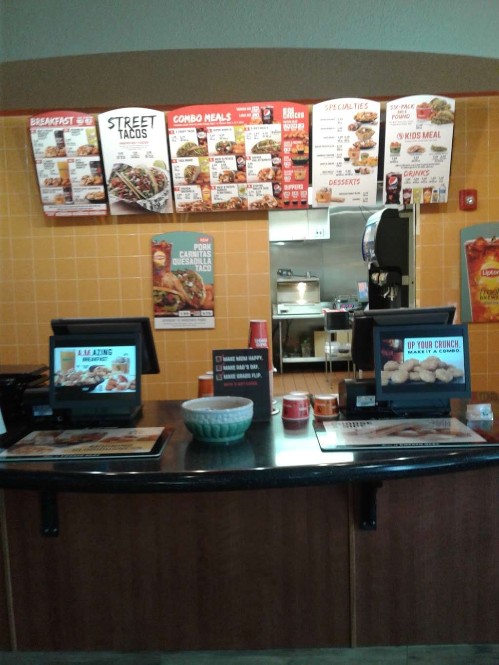 Taco Johns | 480 N Main St, Lansing, KS 66043 | Phone: (913) 364-5036