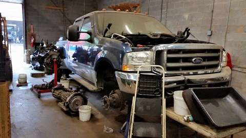 Diesel Express Truck Repair | 2206 Airport Ave, Fredericksburg, VA 22401, USA | Phone: (703) 296-3925