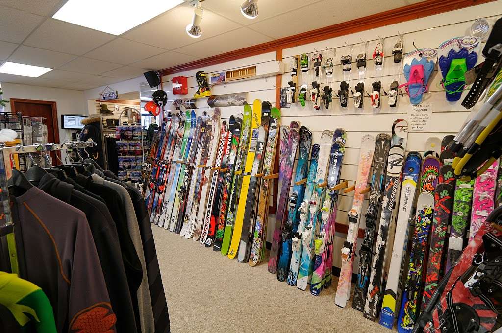 Ski and Sport of Ridgefield | 1 Ethan Allen Hwy, Ridgefield, CT 06877 | Phone: (203) 493-5071