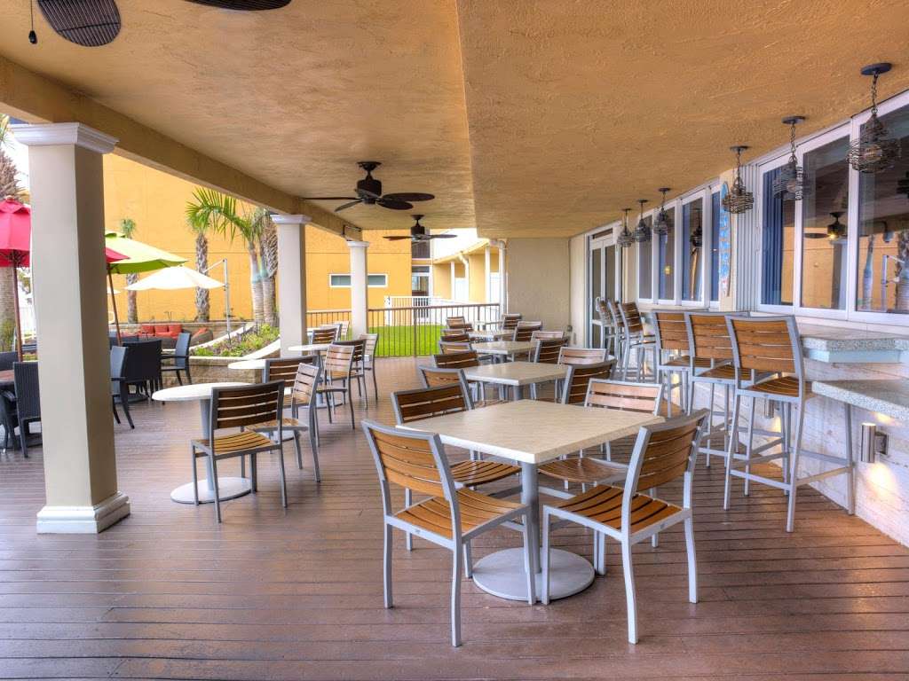 Holiday Inn Resort Daytona Beach Oceanfront | 1615 S Atlantic Ave, Daytona Beach, FL 32118, USA | Phone: (386) 255-0921