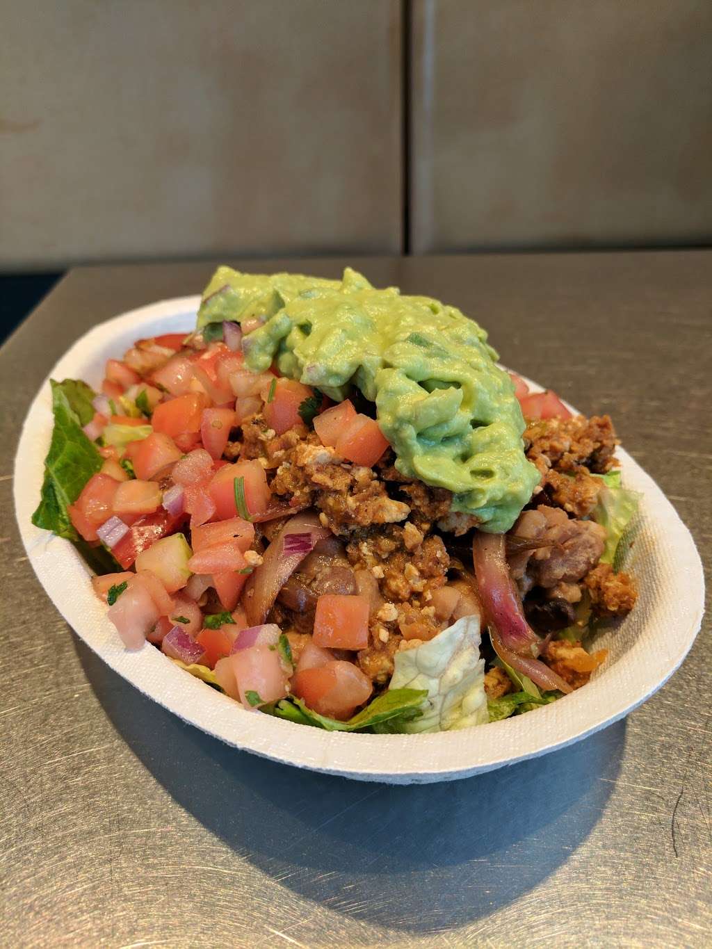 Chipotle Mexican Grill | 3846 Willow Rd, Glenview, IL 60025 | Phone: (847) 513-0016