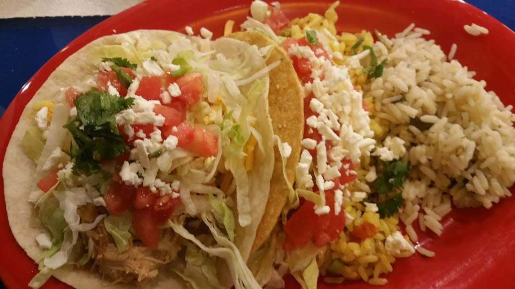 Fuzzys Taco Shop | 9805 Sandy Rock Pl Unit 8 Unit 8, Charlotte, NC 28277, USA | Phone: (704) 370-9330