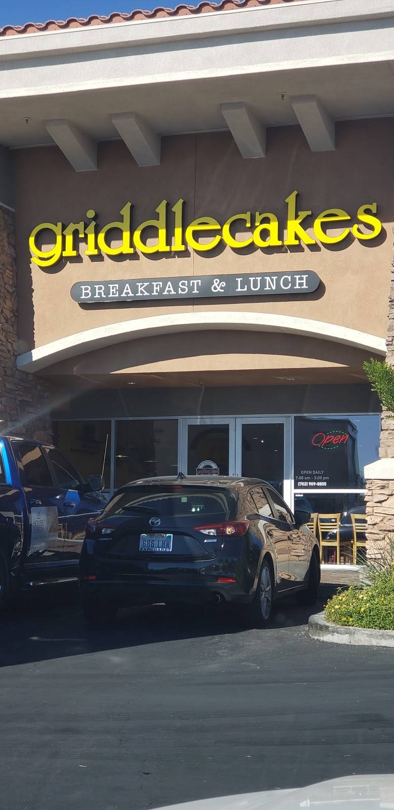 Griddle Cakes | 6584 N Decatur Blvd, Las Vegas, NV 89131, USA | Phone: (702) 909-8855