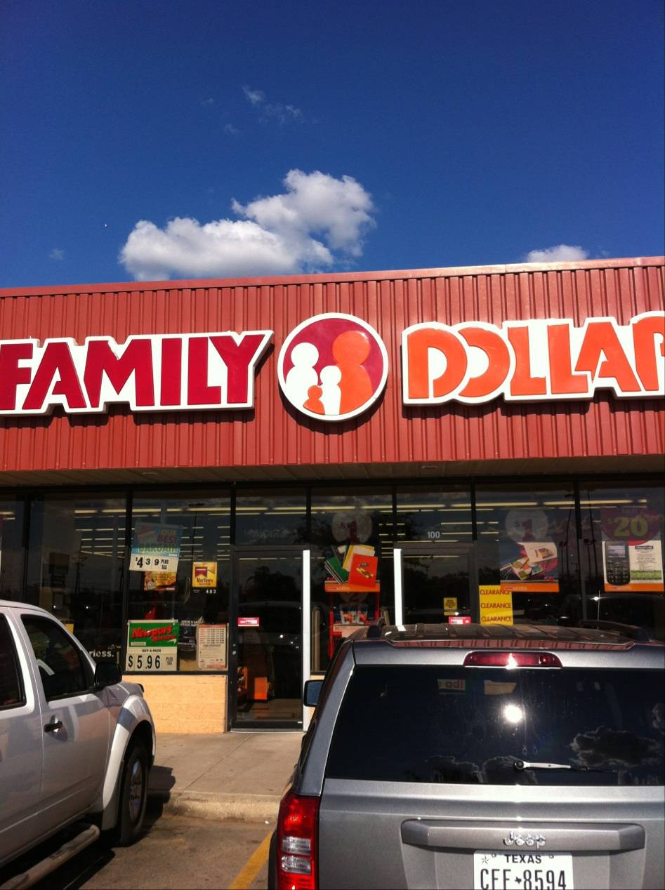 Family Dollar | 106 N University Ave #100, Lubbock, TX 79415, USA | Phone: (806) 503-7643