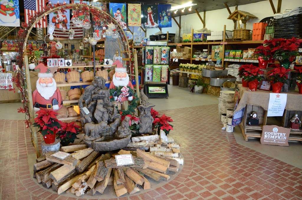 Country Bumpkin Garden Center | 27691 N Gilmer Rd, Mundelein, IL 60060, USA | Phone: (847) 566-2176