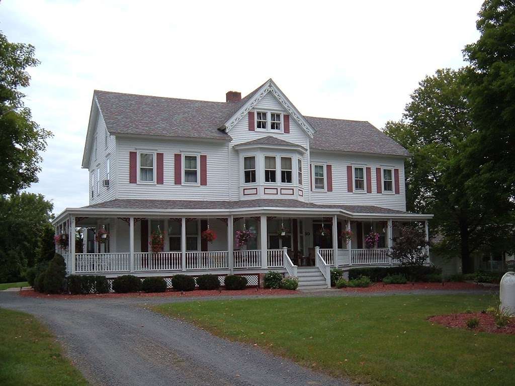 Dominion House Bed and Breakfast | 50 Old Dominion Rd, Blooming Grove, NY 10914, USA | Phone: (845) 496-1826