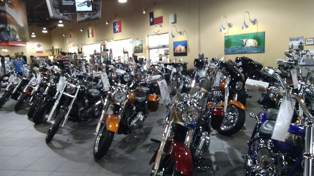 Caliente Harley-Davidson | 7230 Northwest Loop 410, San Antonio, TX 78245, USA | Phone: (210) 681-2254