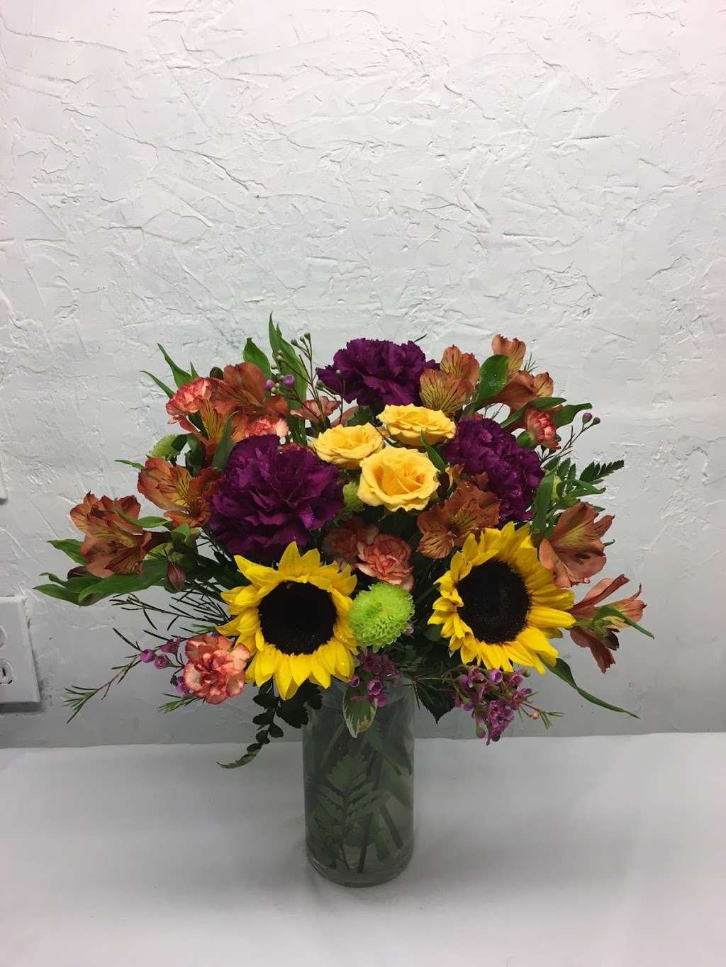 Someones Getting Flowers by Fall Creek | 15820 S Charpiot, Humble, TX 77396, USA | Phone: (281) 876-3171