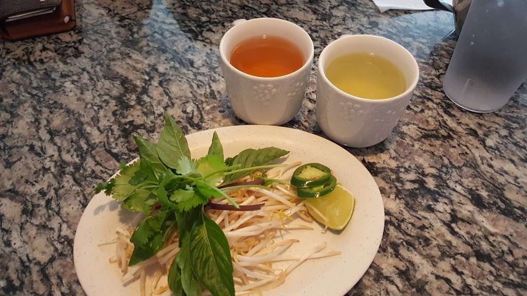 Pho Apple | 5930 W Park Blvd #400, Plano, TX 75093, USA | Phone: (972) 250-6500