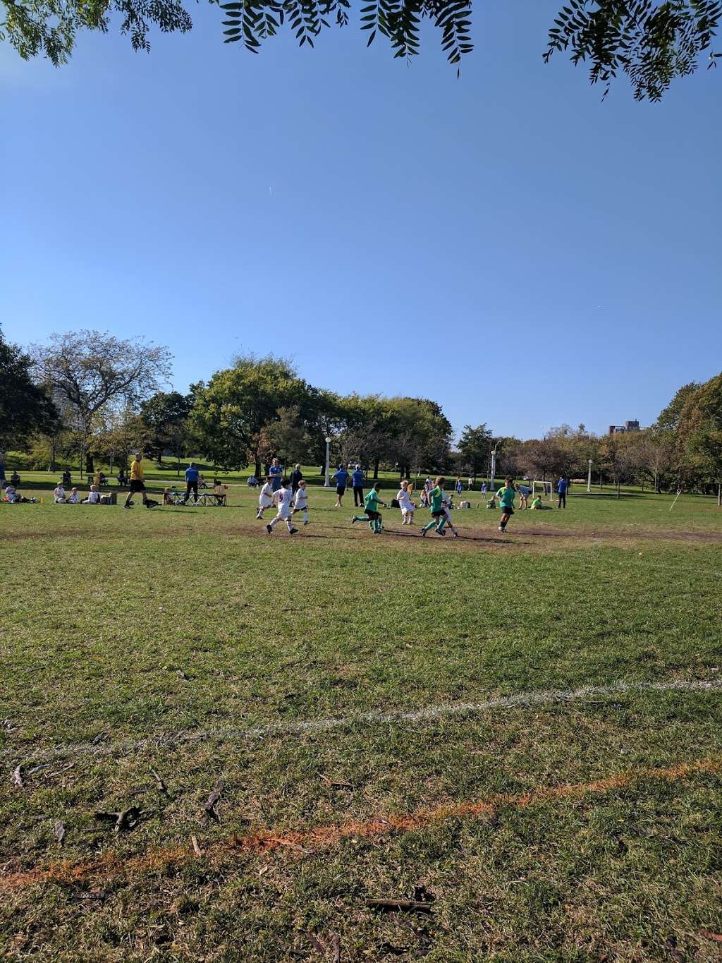 Lawrence Ave Soccer Fields | Chicago, IL 60640, USA