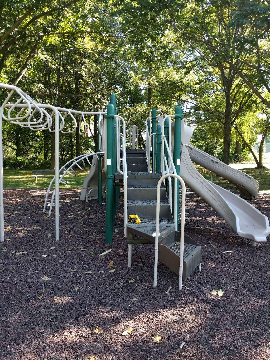 Teegarden Park | 440 Old State Rd, Berwyn, PA 19312, USA | Phone: (610) 644-1400