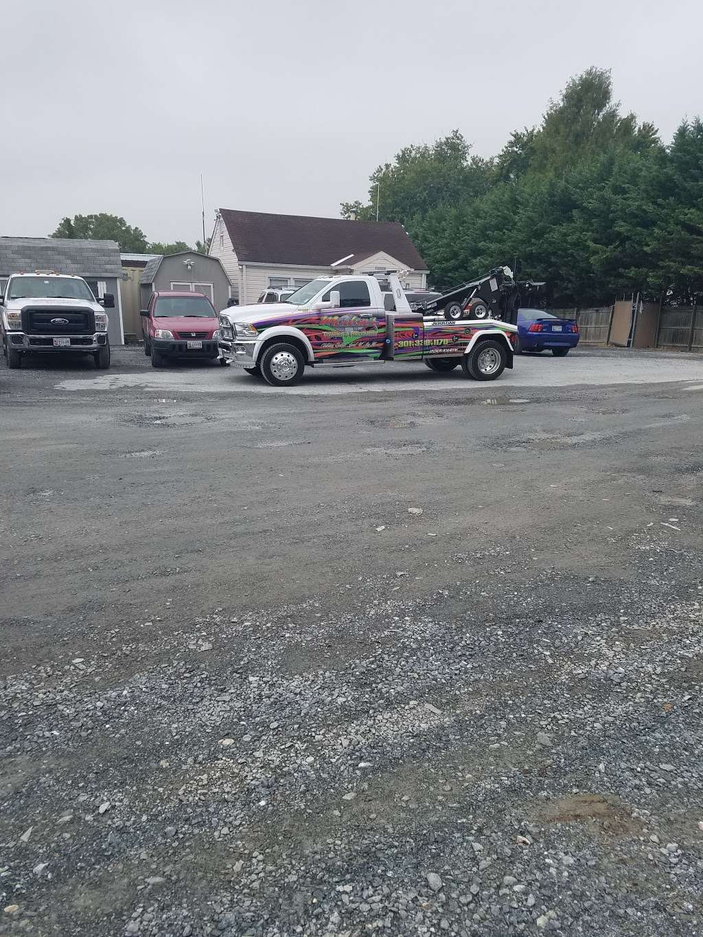 Mortons Towing & Recovery | 16227 Redland Rd, Rockville, MD 20855, USA | Phone: (301) 330-1170