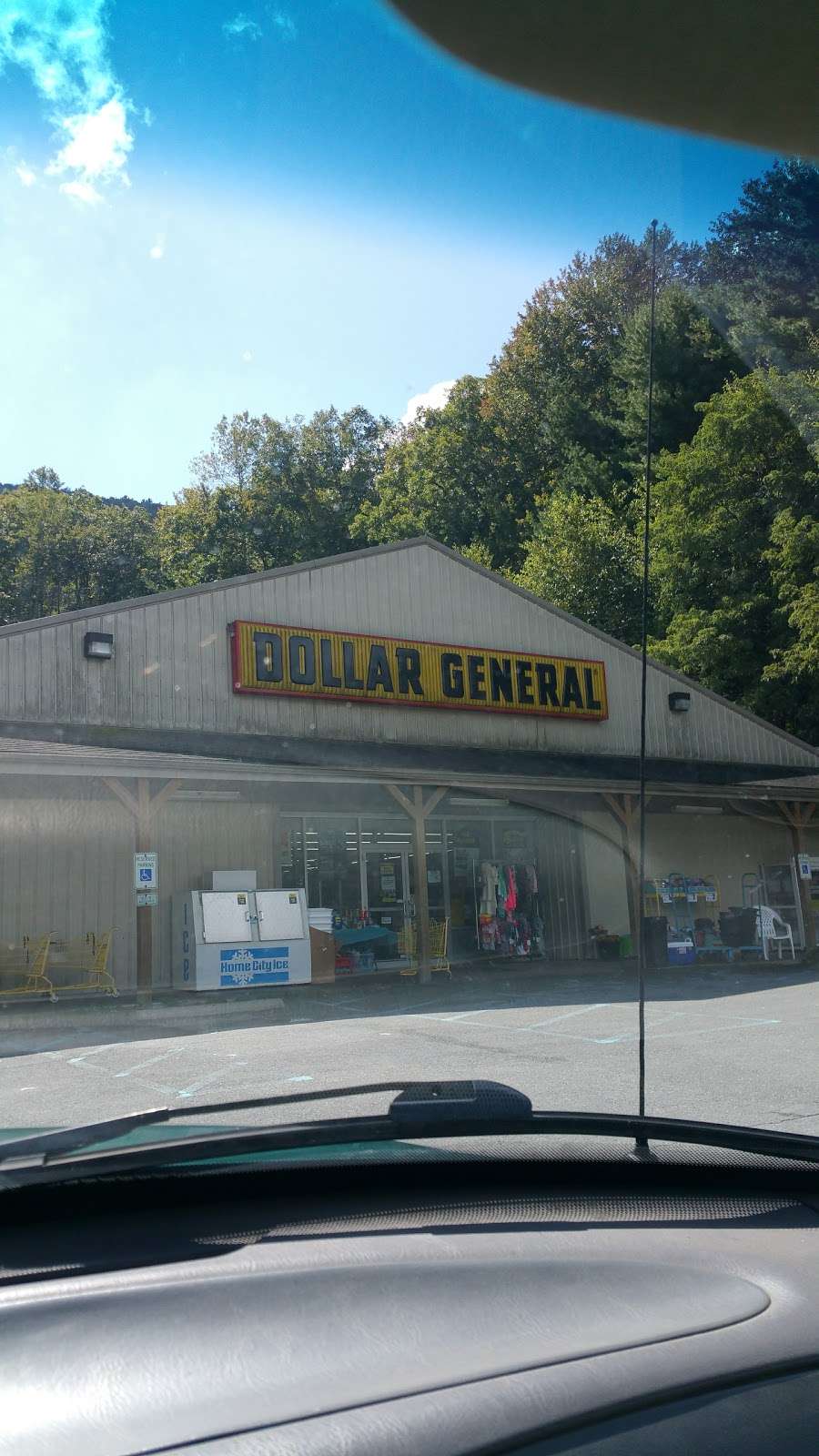 Dollar General | 1125 E Catawissa St, Nesquehoning, PA 18240 | Phone: (570) 669-9820