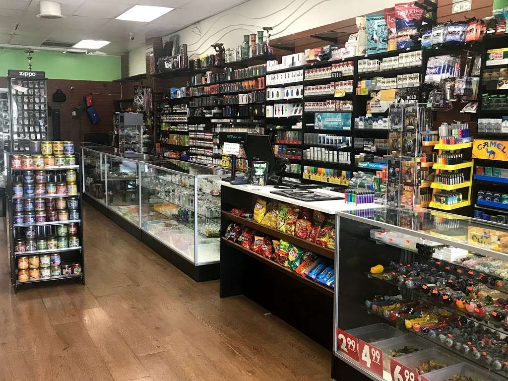 City Smoke Shop | 4001 Wilshire Blvd ste # d, Los Angeles, CA 90010 | Phone: (213) 674-7209