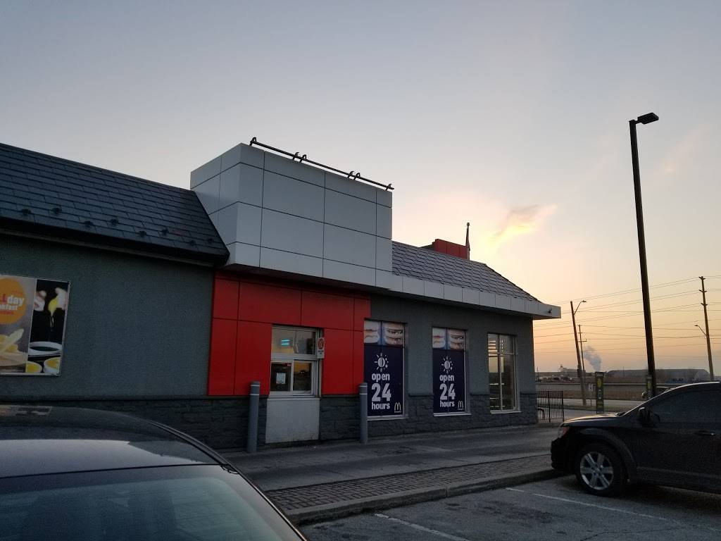 McDonalds | 5631 Ojibway Pkwy, Windsor, ON N9C 3Y4, Canada | Phone: (519) 250-5311