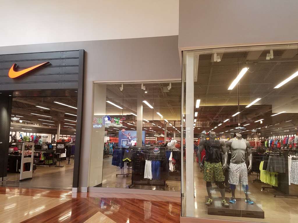 nike grapevine mills mall