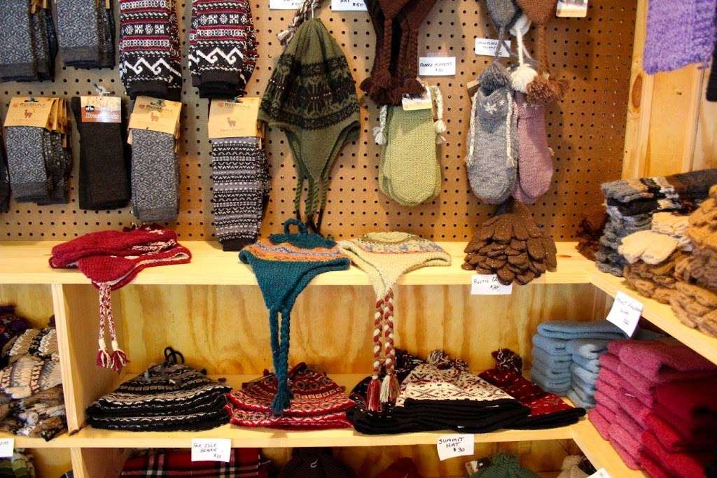 Briar Branch Alpaca Boutique | 39590 Sunnyside Rd, Clements, MD 20624, USA | Phone: (301) 904-8884