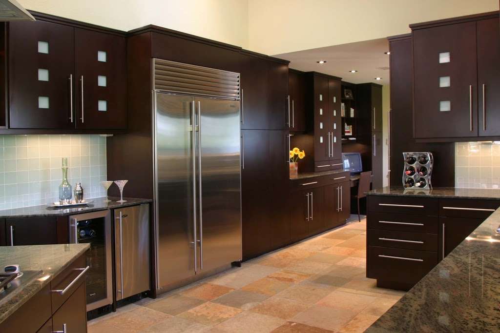 DKI - Distinctive Kitchen Interiors, Inc. | 7000 SE Federal Hwy #101, Stuart, FL 34997, USA | Phone: (772) 219-3831